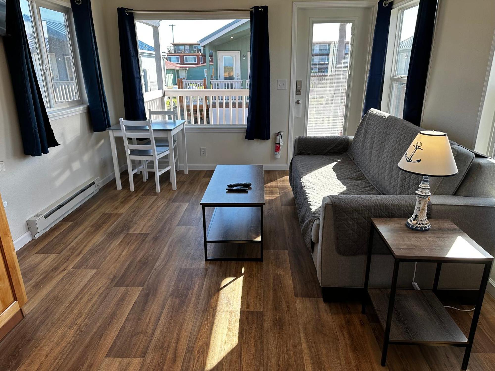 Westport Inn Cabins Экстерьер фото